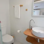 Appartement White W4 New In Naousa