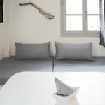 Appartement White W4 New In